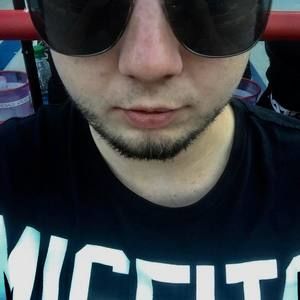 Meet your Posher, Andrew